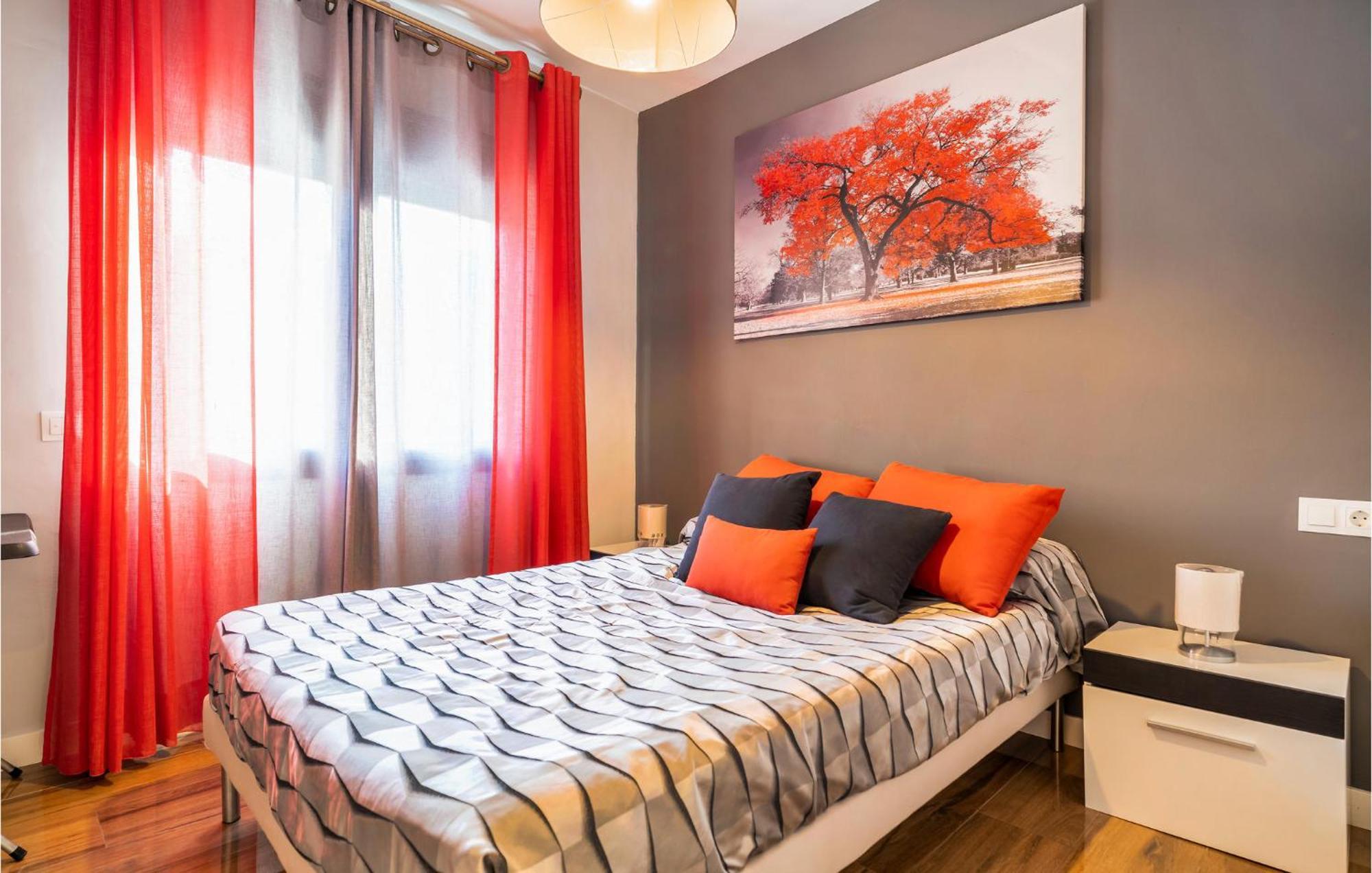 Vakantiehuis Gorgeous In With Kitchen